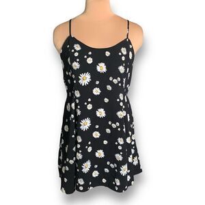 Vintage Y2K Slip Dress Black White Daisy Print Adjustable Strap Scoop Neck Mini